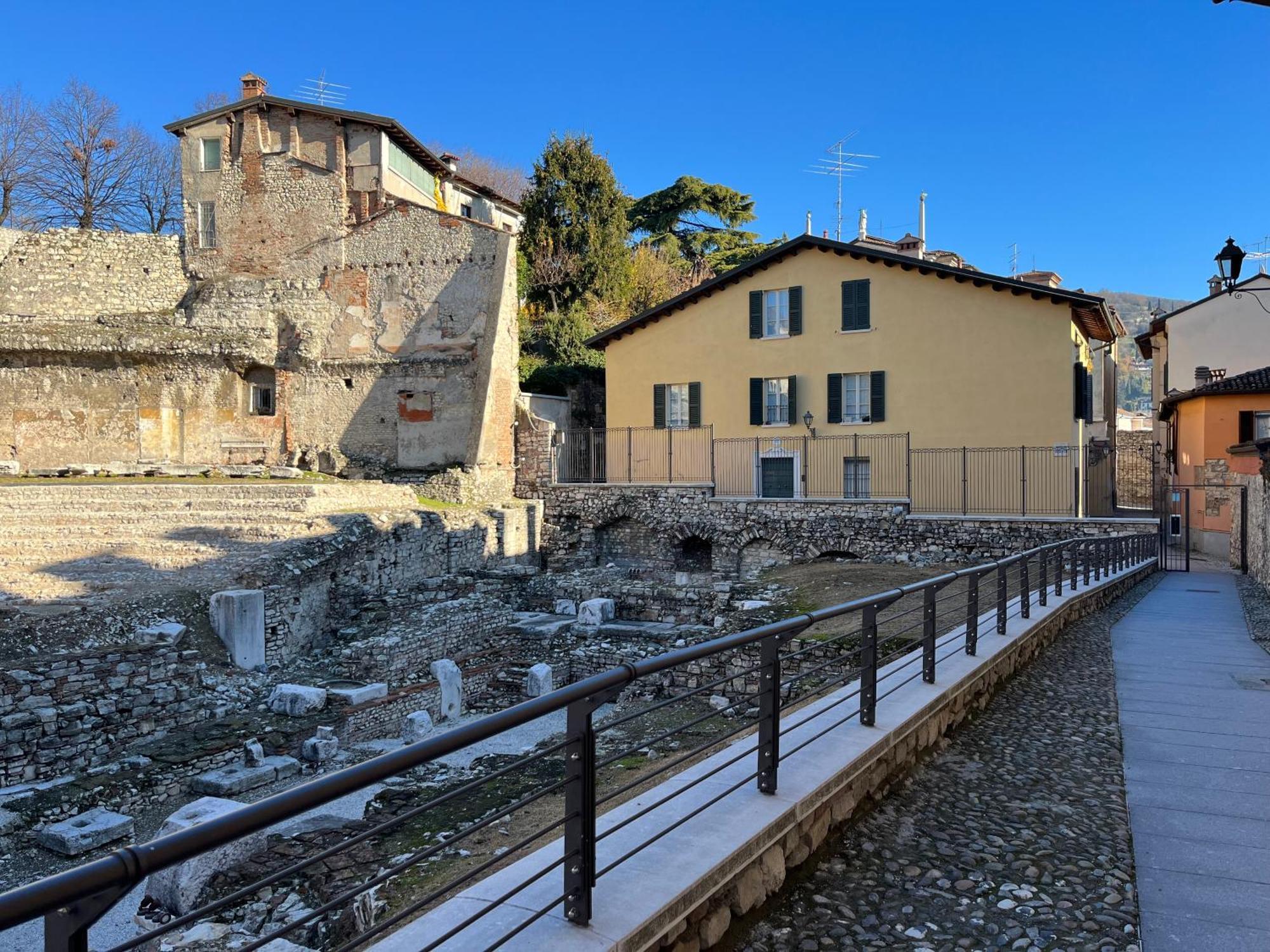 Bed and Breakfast Capitolium Ad Brescia Esterno foto